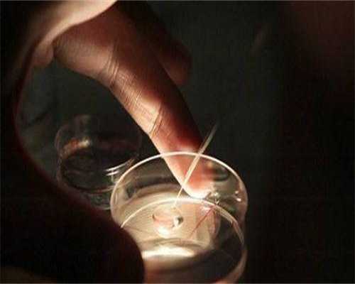 囊胚移植后身体会发热吗(代生机构哪家好移植后身体发热是怎么回事)